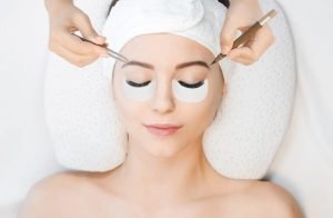 Augenbrauen Zupfen Färben Wimpern Wien